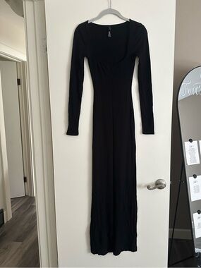 SKIMS | Dresses | Skims Fits Everybody Corset Long Sleeve Dress In Onyx M L  | Poshmark